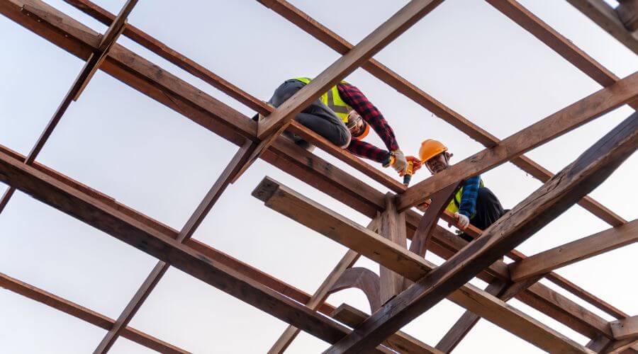 Expert tile roof repair services in Simpsonville, KY